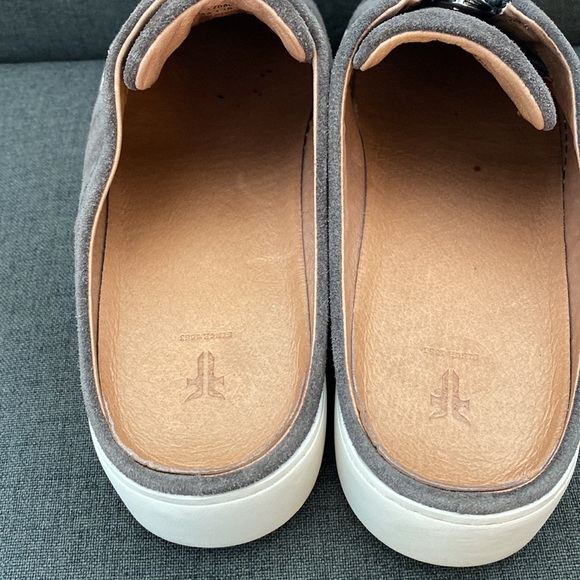 FRYE Lena style mules sneakers, with zippered details, size 6 - Picture 3 of 11